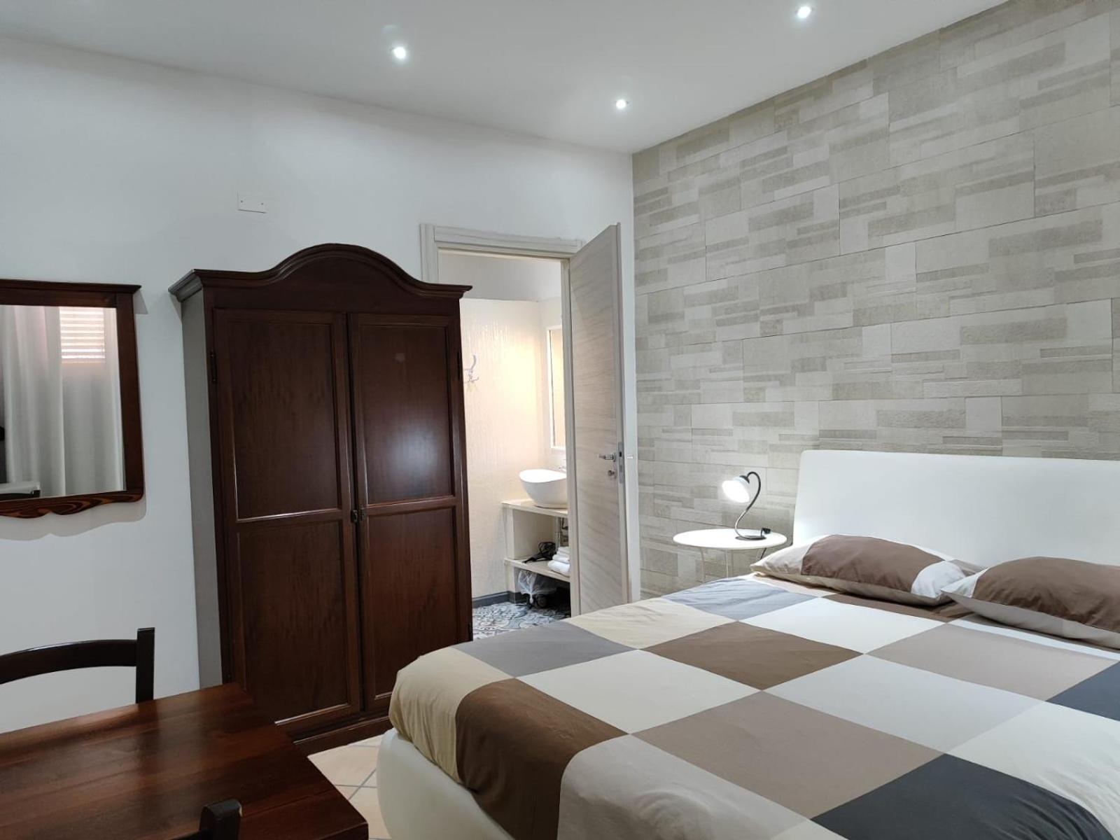 Bed And Breakfast Alberini Noto Luaran gambar