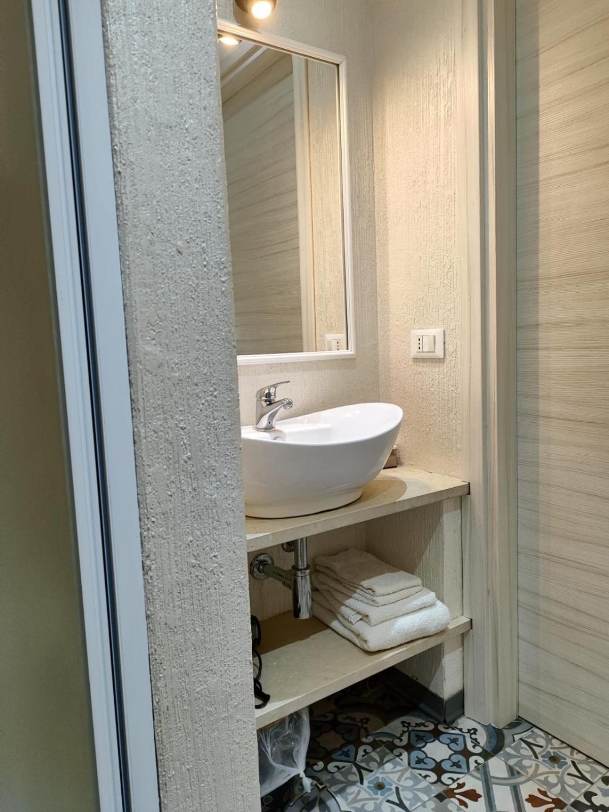 Bed And Breakfast Alberini Noto Luaran gambar