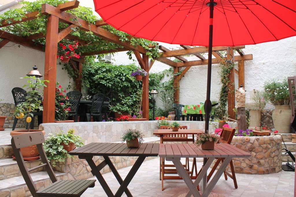Bed And Breakfast Alberini Noto Luaran gambar