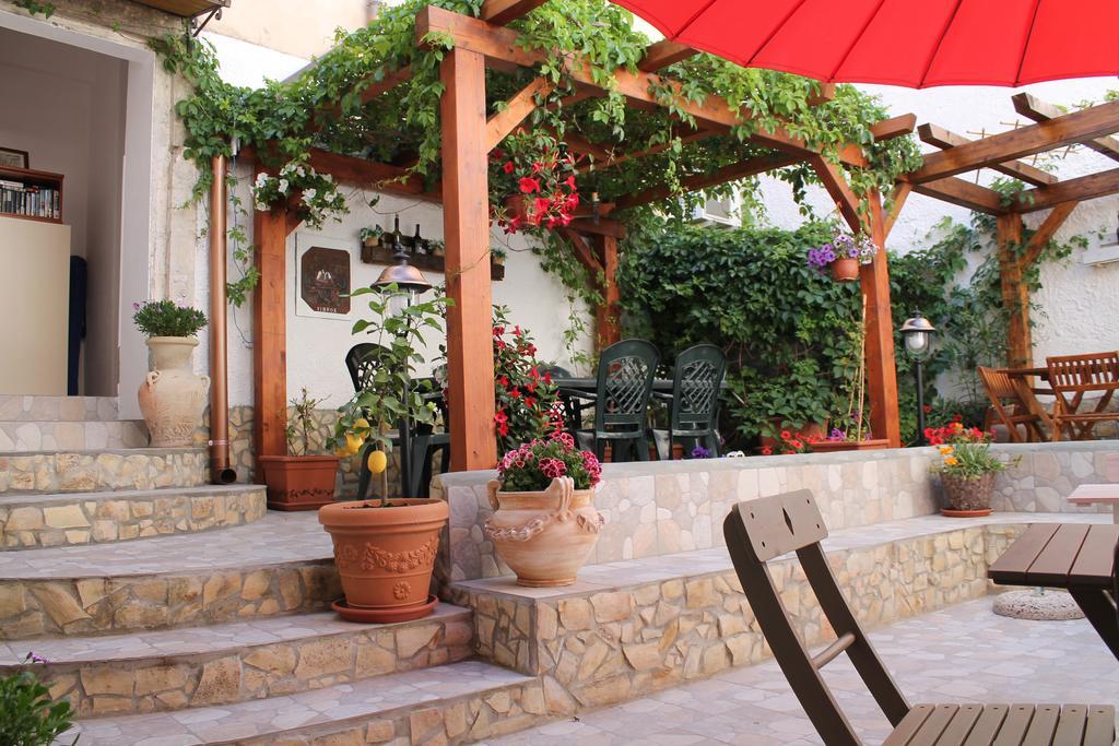 Bed And Breakfast Alberini Noto Luaran gambar