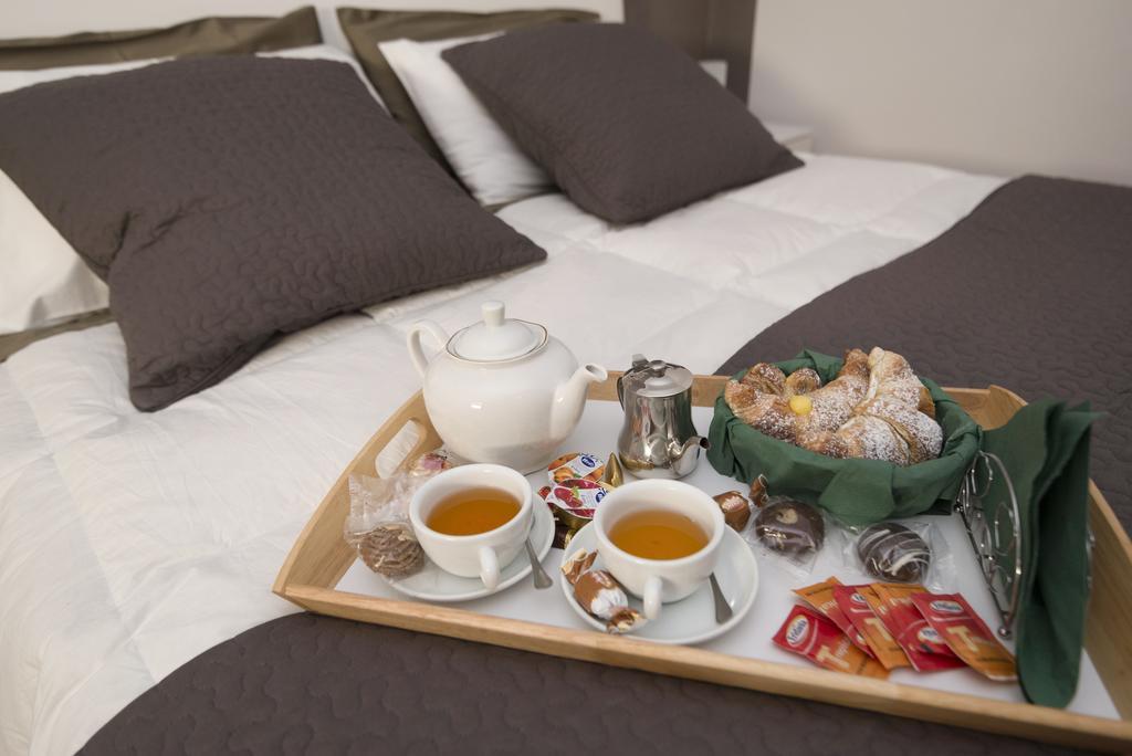 Bed And Breakfast Alberini Noto Luaran gambar