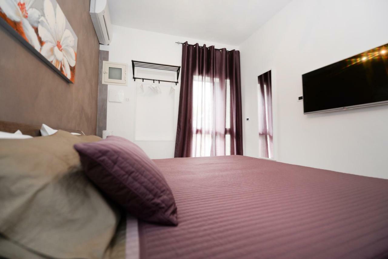 Bed And Breakfast Alberini Noto Luaran gambar