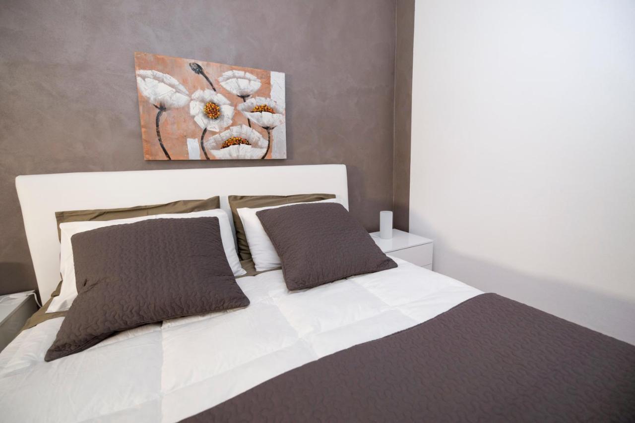 Bed And Breakfast Alberini Noto Luaran gambar